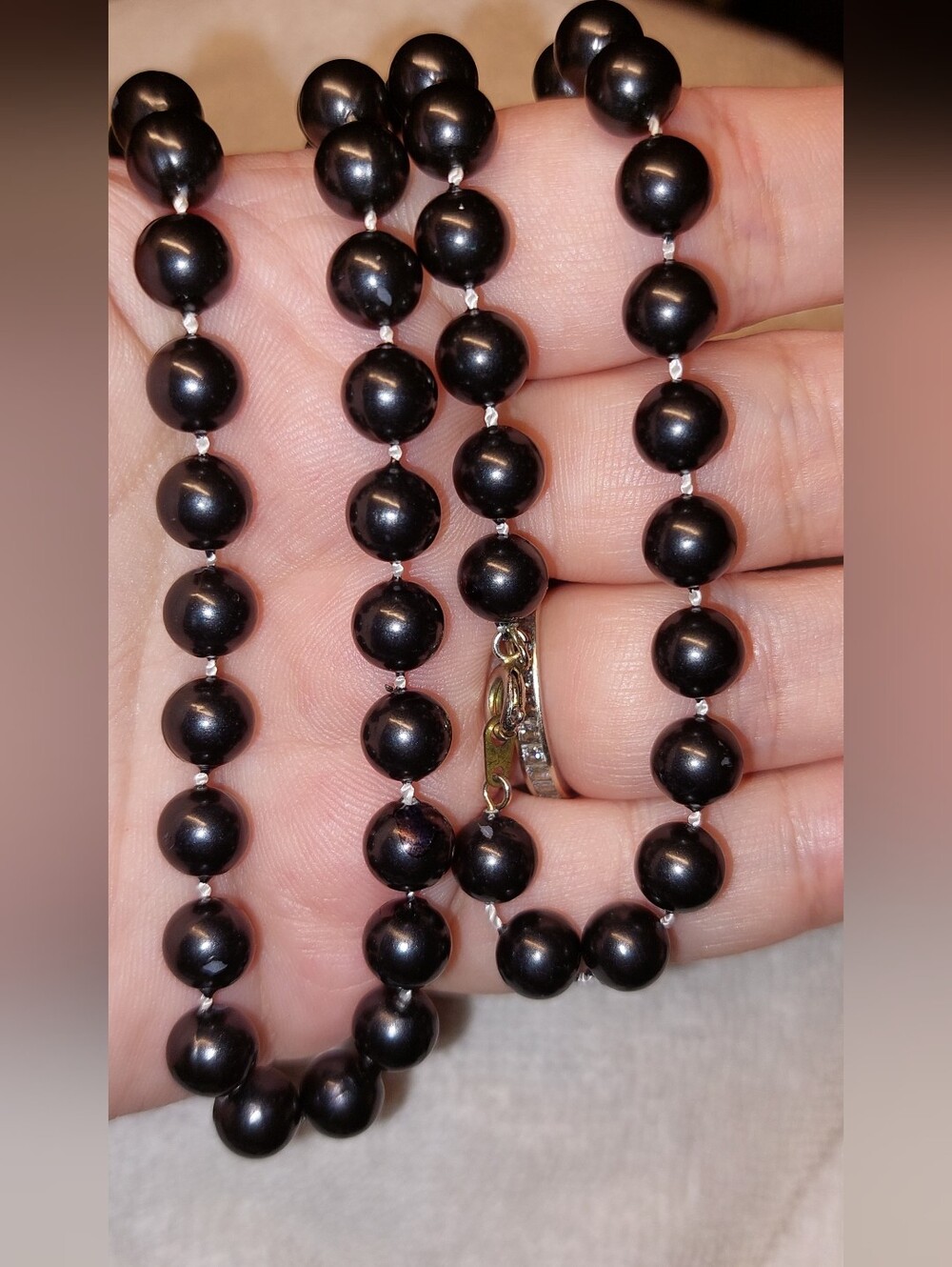 Classic Black Faux Pearl Beaded Necklace - Elegant Women’s Jewelry
